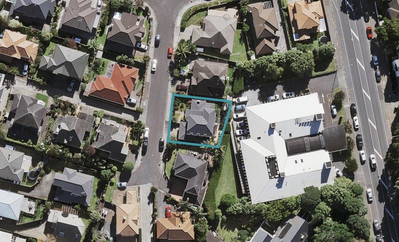 4 Goldstine Place, Royal Oak, Auckland - Carousel 1