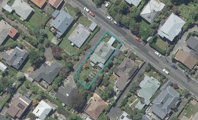 19 Fairfax Street, Maori Hill, Dunedin - Carousel 1