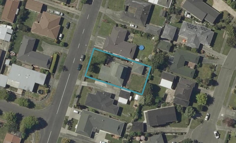 33 Pencarrow Street, Highbury, Palmerston North - Carousel 1