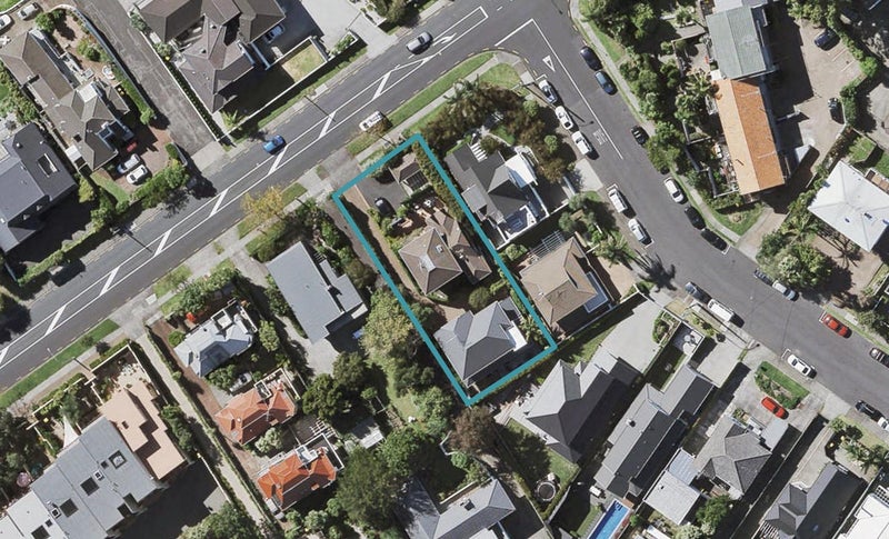2/12 Killarney Street, Takapuna, Auckland - Carousel 1