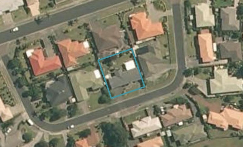 6 McGowan Place, Orewa, Orewa - Carousel 1