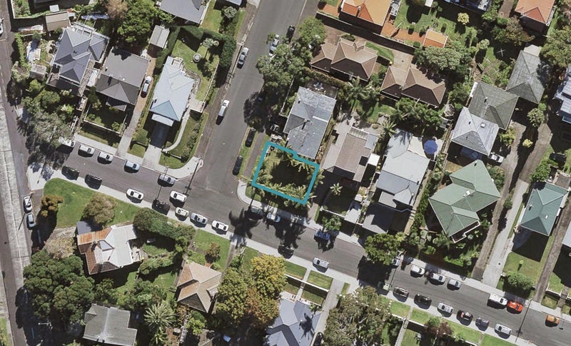 6A Belle Vue Avenue, Northcote Point, Auckland - Carousel 1