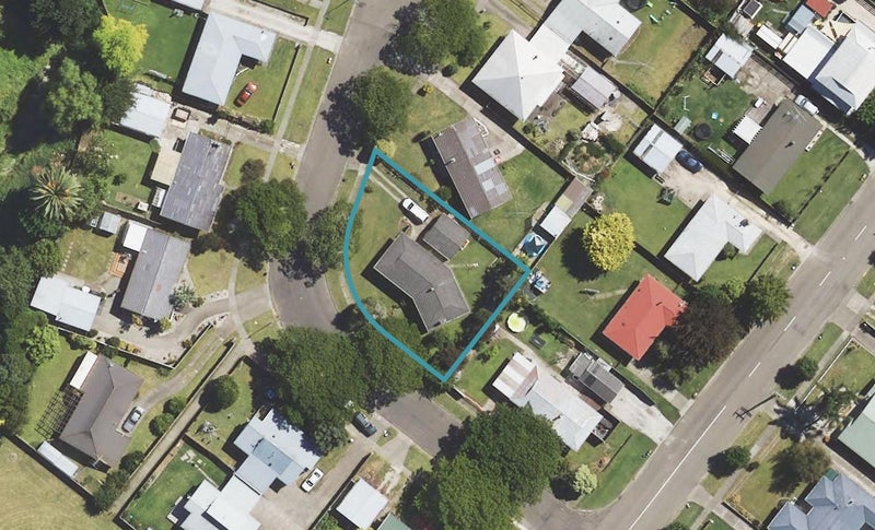 5 Edward Street, Mangapapa, Gisborne - Carousel 1