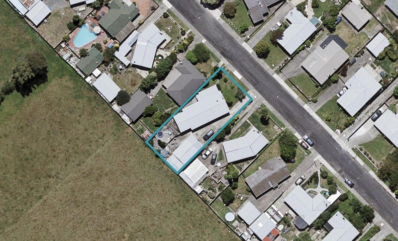 818 Huia Street, Camberley, Hastings - Carousel 1