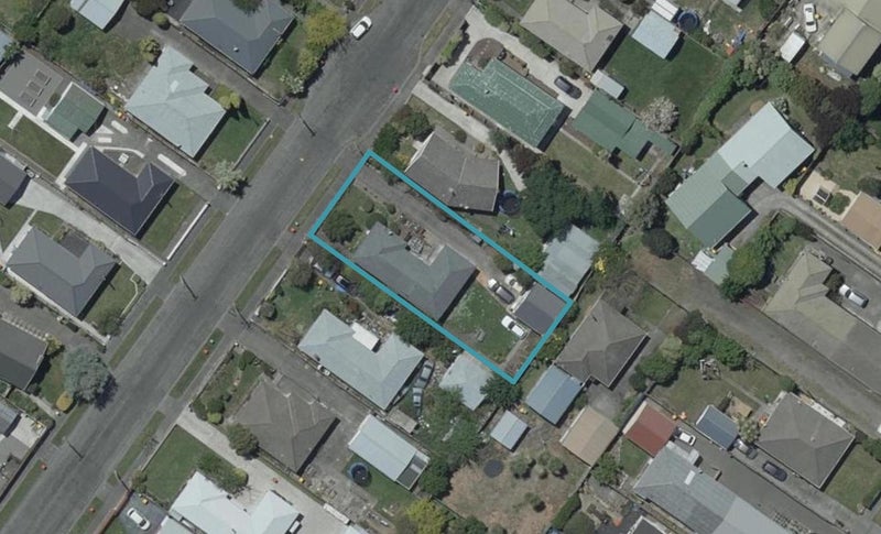 10 Frensham Crescent, Woolston, Christchurch - Carousel 1