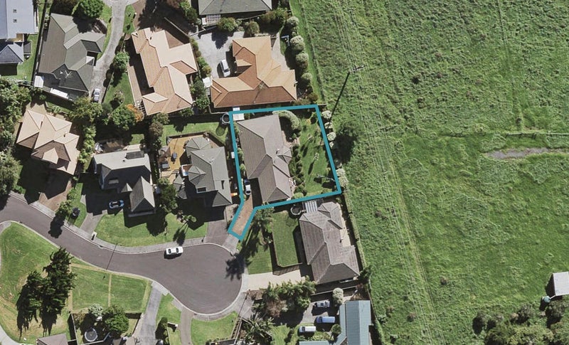 8 Opal Close, Rosedale, Auckland - Carousel 1