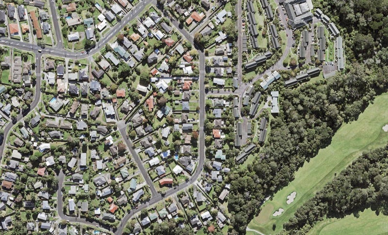 25 Taupo Street, Green Bay, Auckland - Carousel 1