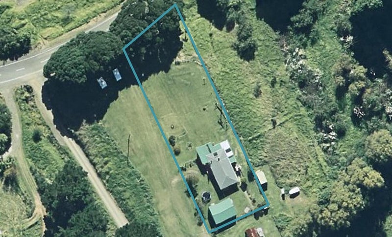 6848 State Highway 35, Te Kaha, Opotiki - Carousel 1