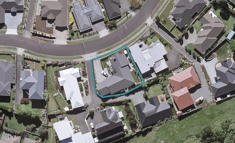 7 Anderson Way, Highlands Park, New Plymouth - Carousel 1