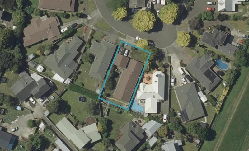 24 Hind Place, Hokowhitu, Palmerston North - Carousel 1