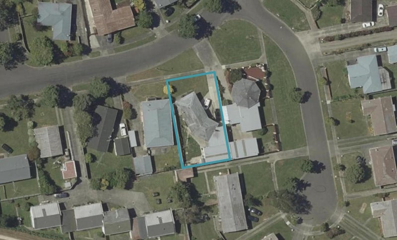 35 Robinson Crescent, Westbrook, Palmerston North - Carousel 1