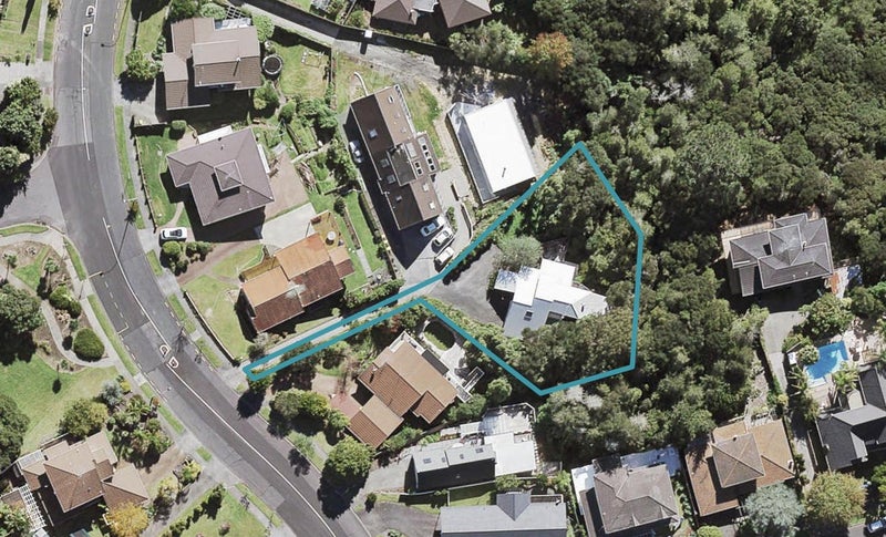 154 Chelsea View Drive, Chatswood, Auckland - Carousel 1