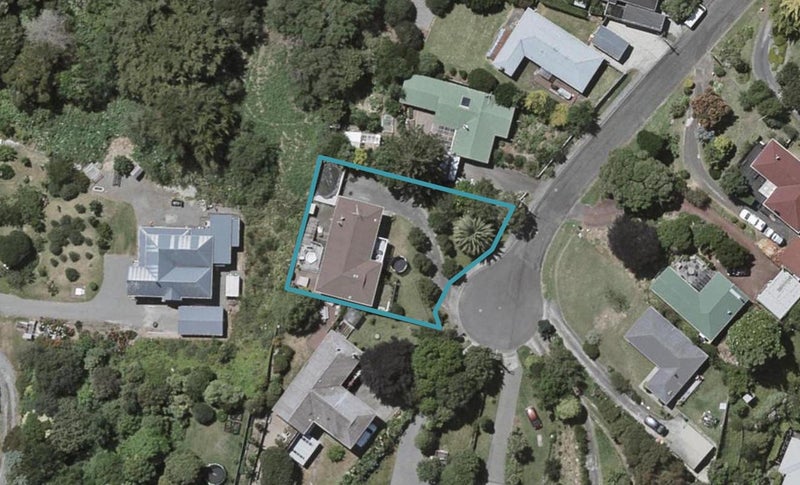 12 Sydney Crescent, Raumati South, Paraparaumu - Carousel 1