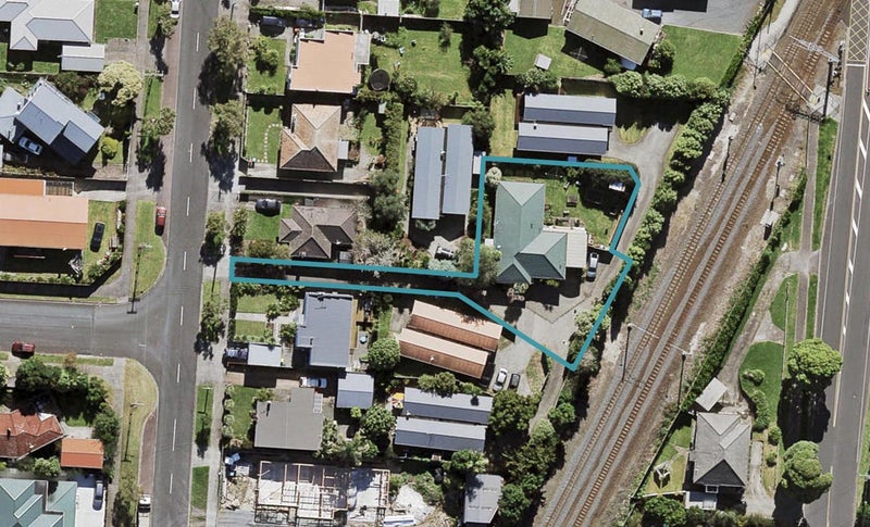 32 Arran Street, Avondale, Auckland - Carousel 1