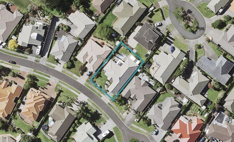 12 Thirlmere Rise, Northpark, Auckland - Carousel 1