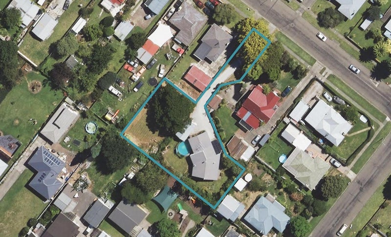 38 Gordon Street, Mangapapa, Gisborne - Carousel 1