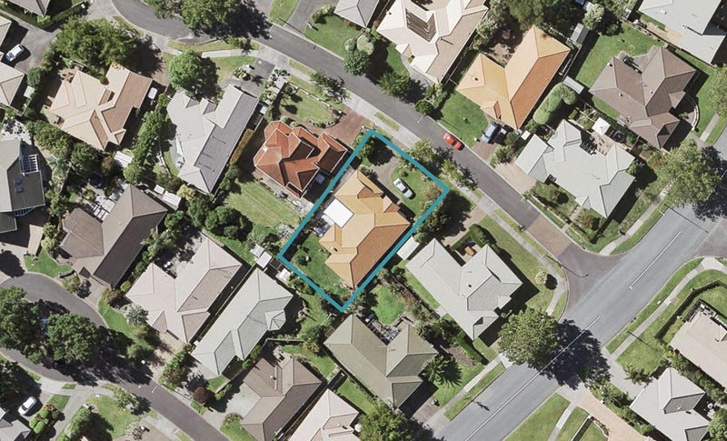 6 Camerton Close, Northpark, Auckland - Carousel 1