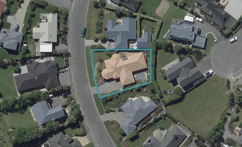 21 Highcrest Heights, Westmorland, Christchurch - Carousel 1