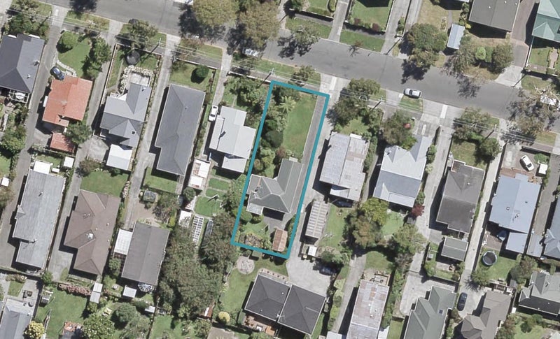 22 Norton Park Avenue, Fairfield, Lower Hutt - Carousel 1