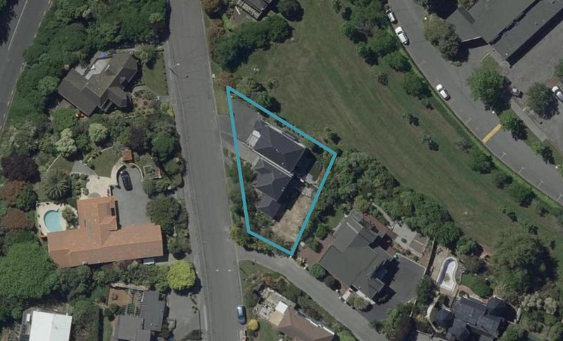 1/3 Bengal Drive, Cashmere, Christchurch - Carousel 1