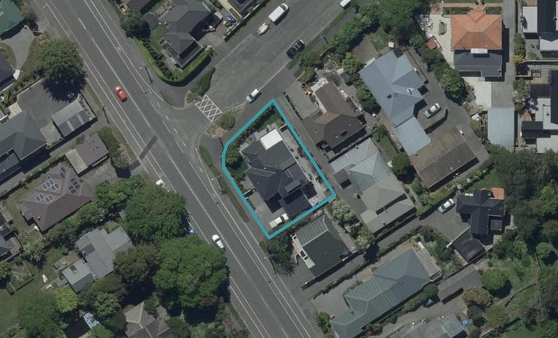 2 Roa Road, Fendalton, Christchurch - Carousel 1