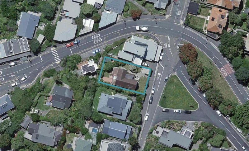 42 Pitt Street, Wadestown, Wellington - Carousel 1