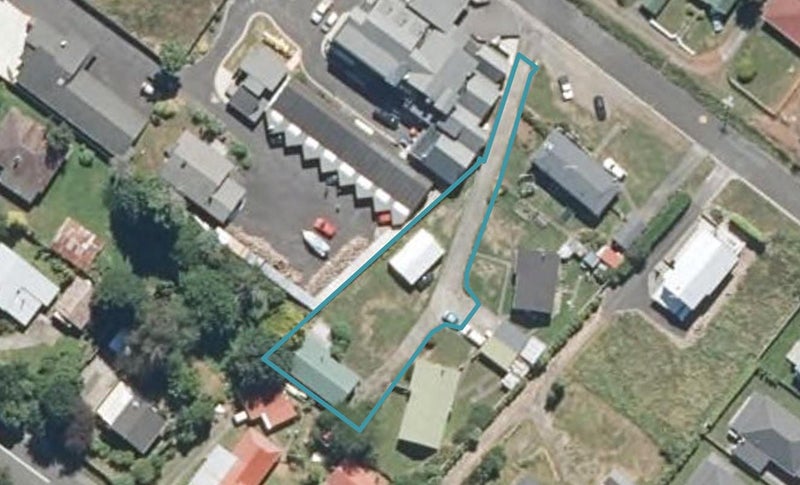 12A Foyle Street, Ohakune - Carousel 1