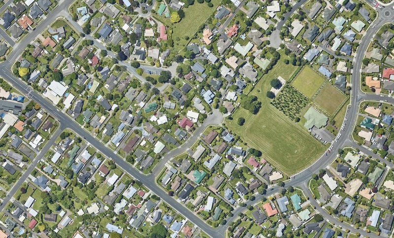 10 Orchard Place, Lynmore, Rotorua - Carousel 1