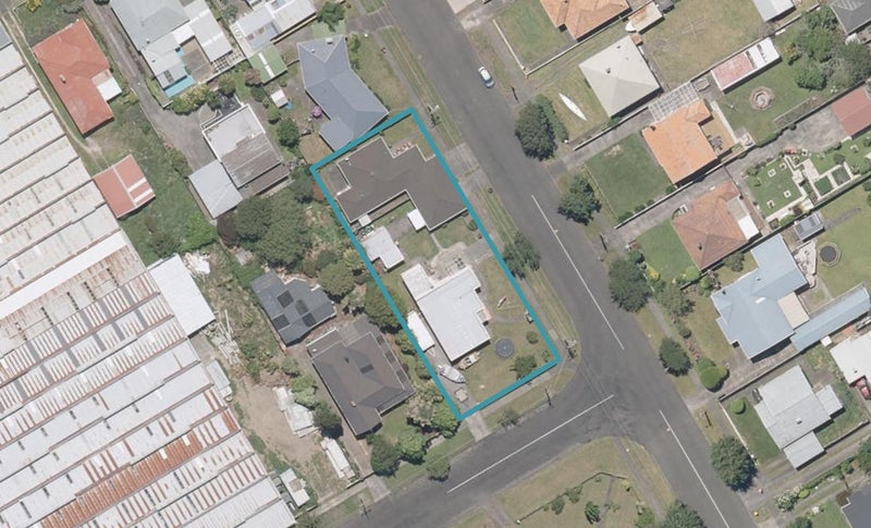 22 Millward Street, Whanganui East, Whanganui - Carousel 1