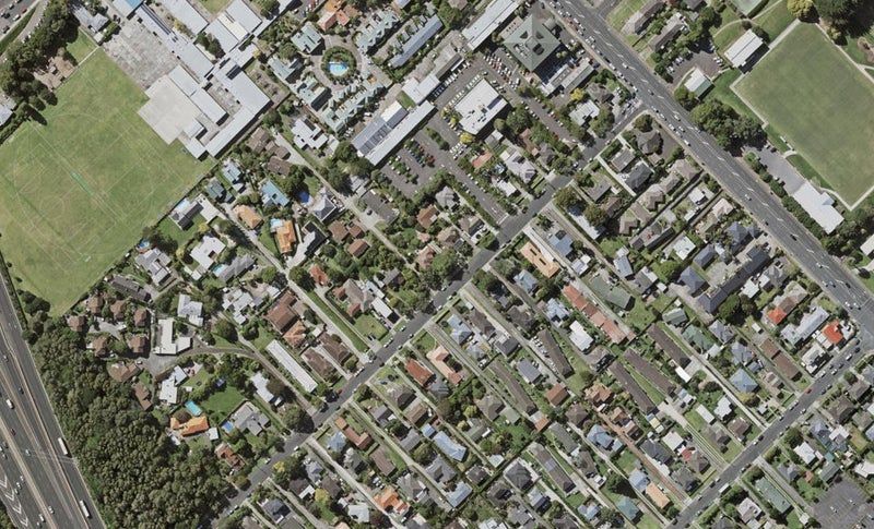 15 Karaka Street, Takapuna, Auckland - Carousel 1