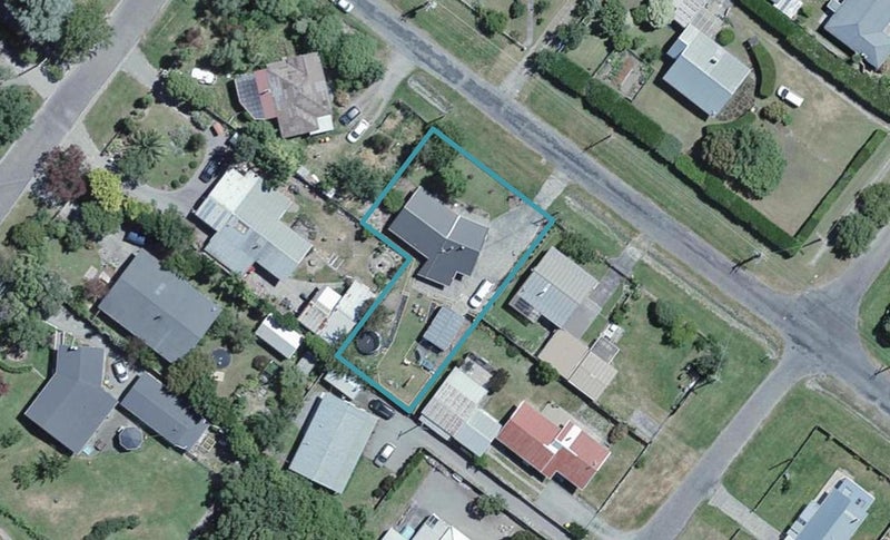 12 Brandon Street, Featherston - Carousel 1