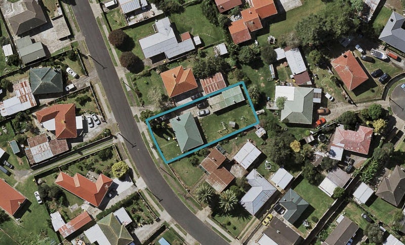8 Sandra Avenue, Otara, Auckland - Carousel 1