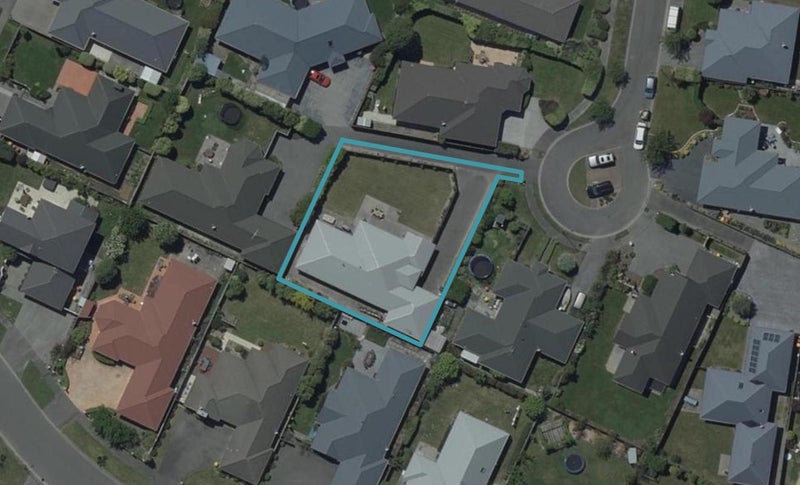 12 Antonia Place, Aidanfield, Christchurch - Carousel 1