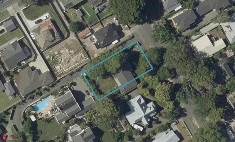 16 Batt Street, West End, Palmerston North - Carousel 1