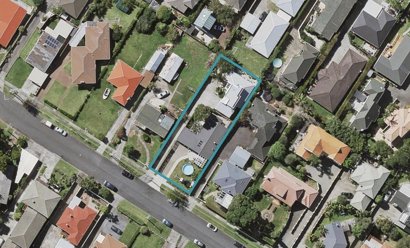 2/12 Francis Street, Hauraki, Auckland - Carousel 1