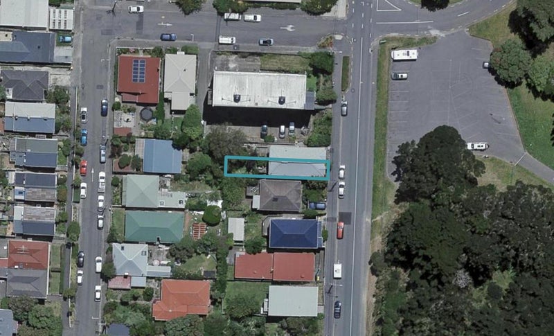 122 Russell Terrace, Berhampore, Wellington - Carousel 1
