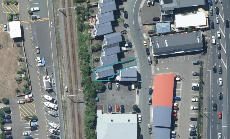 26 Marina View, Paremata, Porirua - Carousel 1