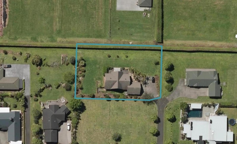 9 Tullamore, Maunu, Whangarei - Carousel 1