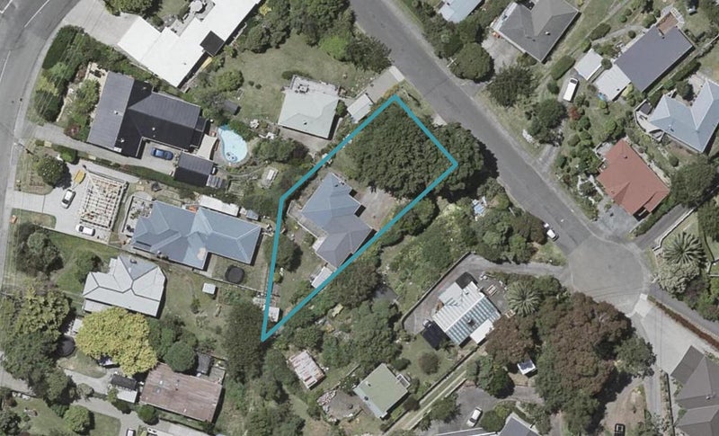 6 William Avenue, Raumati South, Paraparaumu - Carousel 1