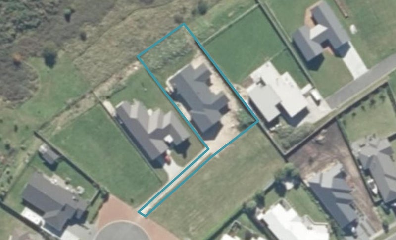 38 Pukeko Way, Taupo - Carousel 1