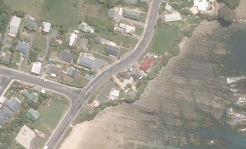 21 Esplanade, Kaka Point, Balclutha - Carousel 1