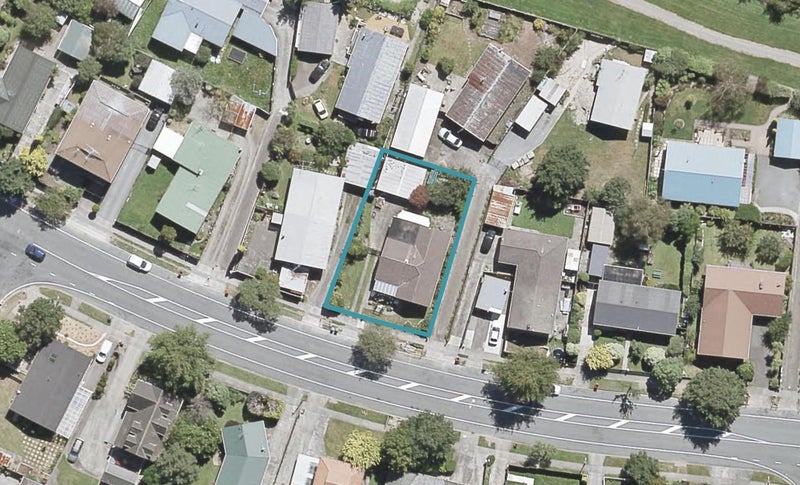 33 Gemstone Drive, Birchville, Upper Hutt - Carousel 1