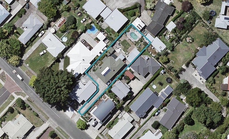 11 Avenue Road, Greenmeadows, Napier - Carousel 1