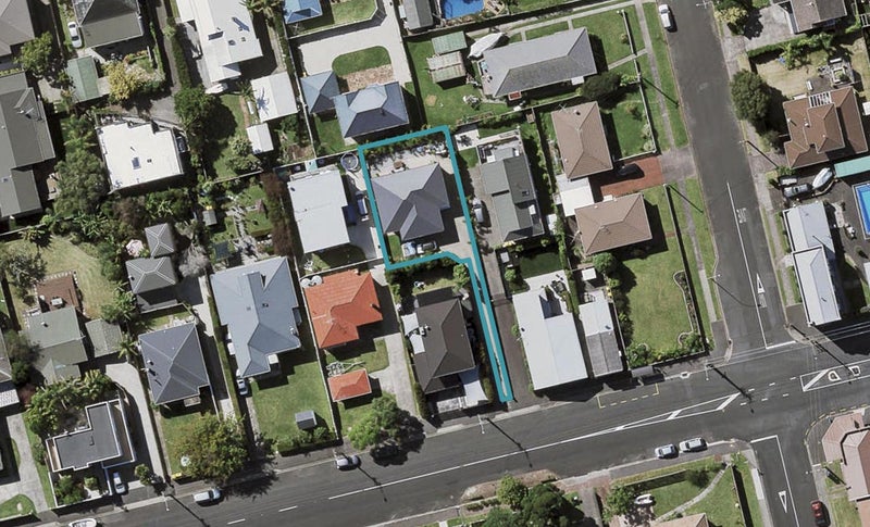 36A Bayswater Avenue, Bayswater, Auckland - Carousel 1