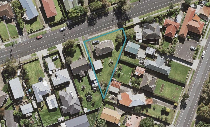 68 Miller Road, Mangere Bridge, Auckland - Carousel 1
