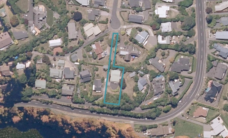 820 Wily Terrace, Acacia Bay, Taupo - Carousel 1