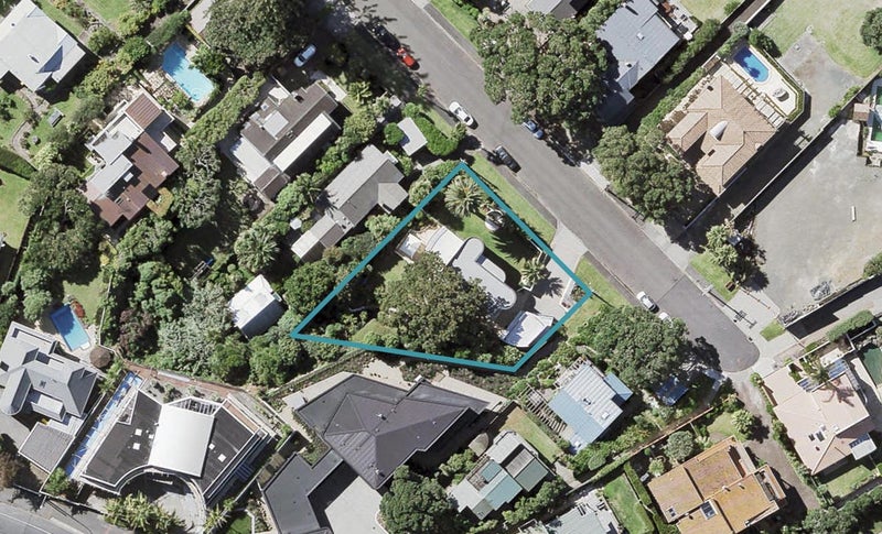 15 Audrey Road, Takapuna, Auckland - Carousel 1
