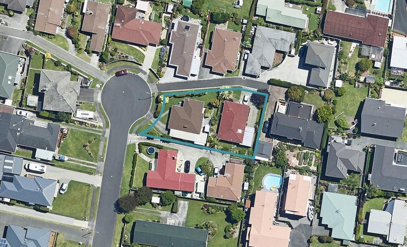 9A LAING PLACE, Otumoetai, Tauranga - Carousel 1