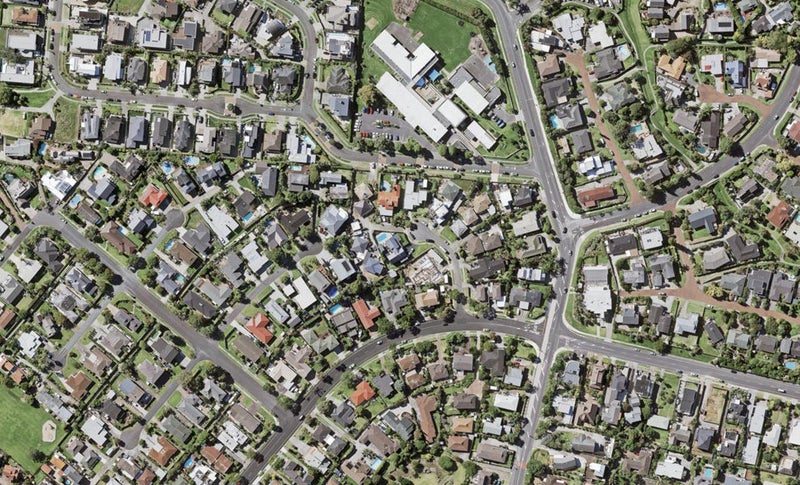 6 Tuscan Place, Half Moon Bay, Auckland - Carousel 1