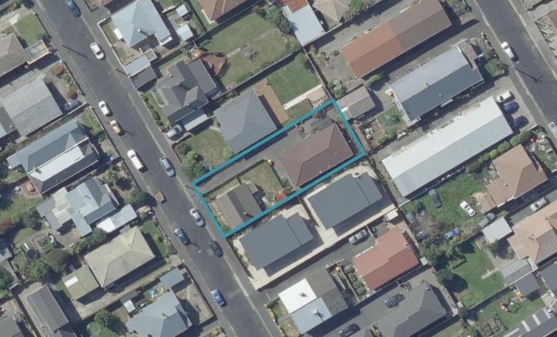 11B Eskvale Street, Saint Kilda, Dunedin - Carousel 1